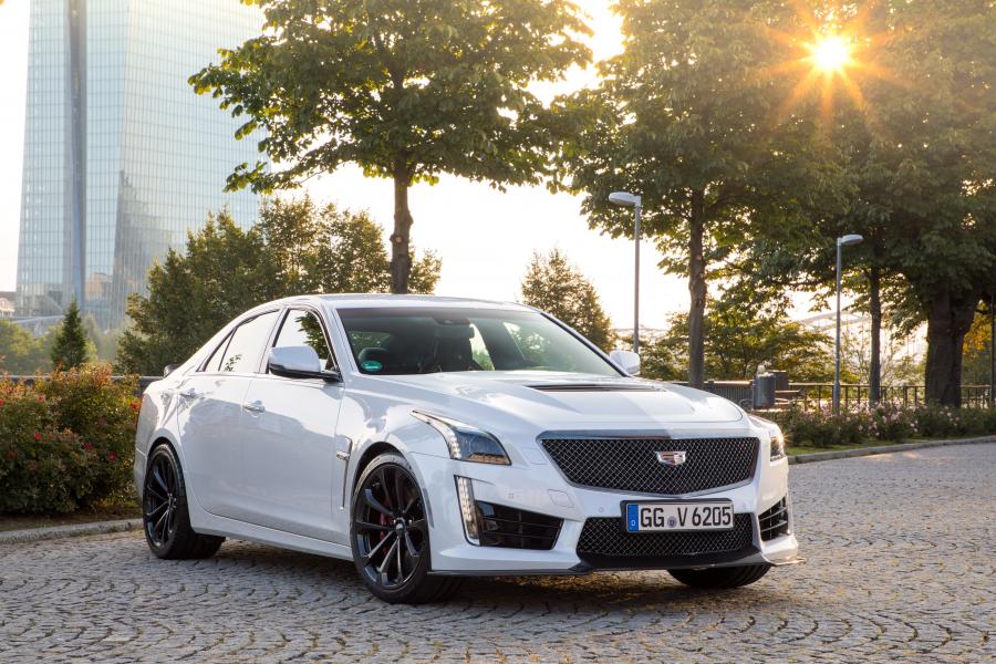  Cadillac CTS-V Carbon Black Edition 2017 года  (WW) (фото 17 из 24)